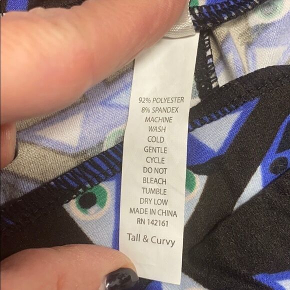 Lularoe Blue Fox leggings Black/Royal Tall/Curvy - Picture 5 of 5